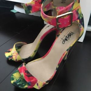 Floral heels